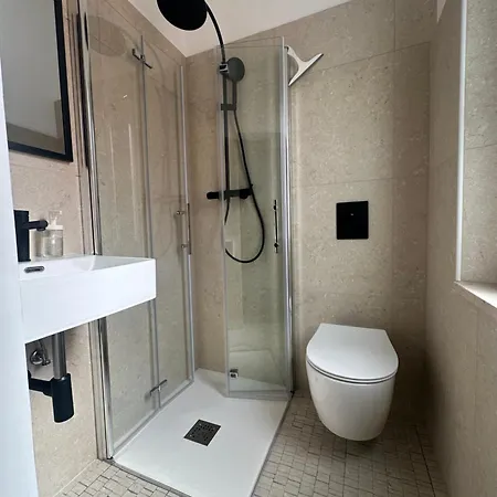 Sylva Oda ve Kahvaltı 3*